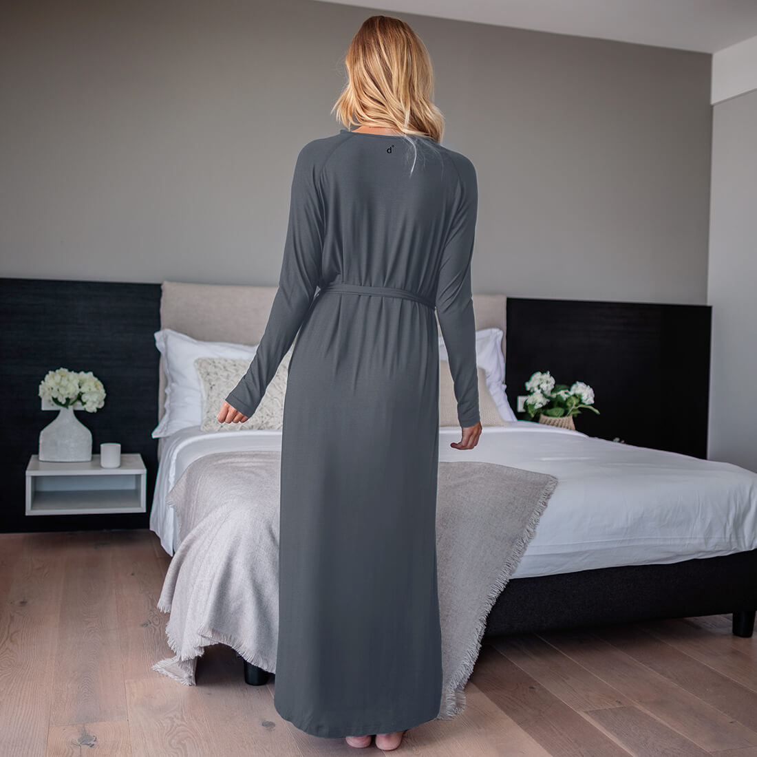 Cardigan || Deep grey