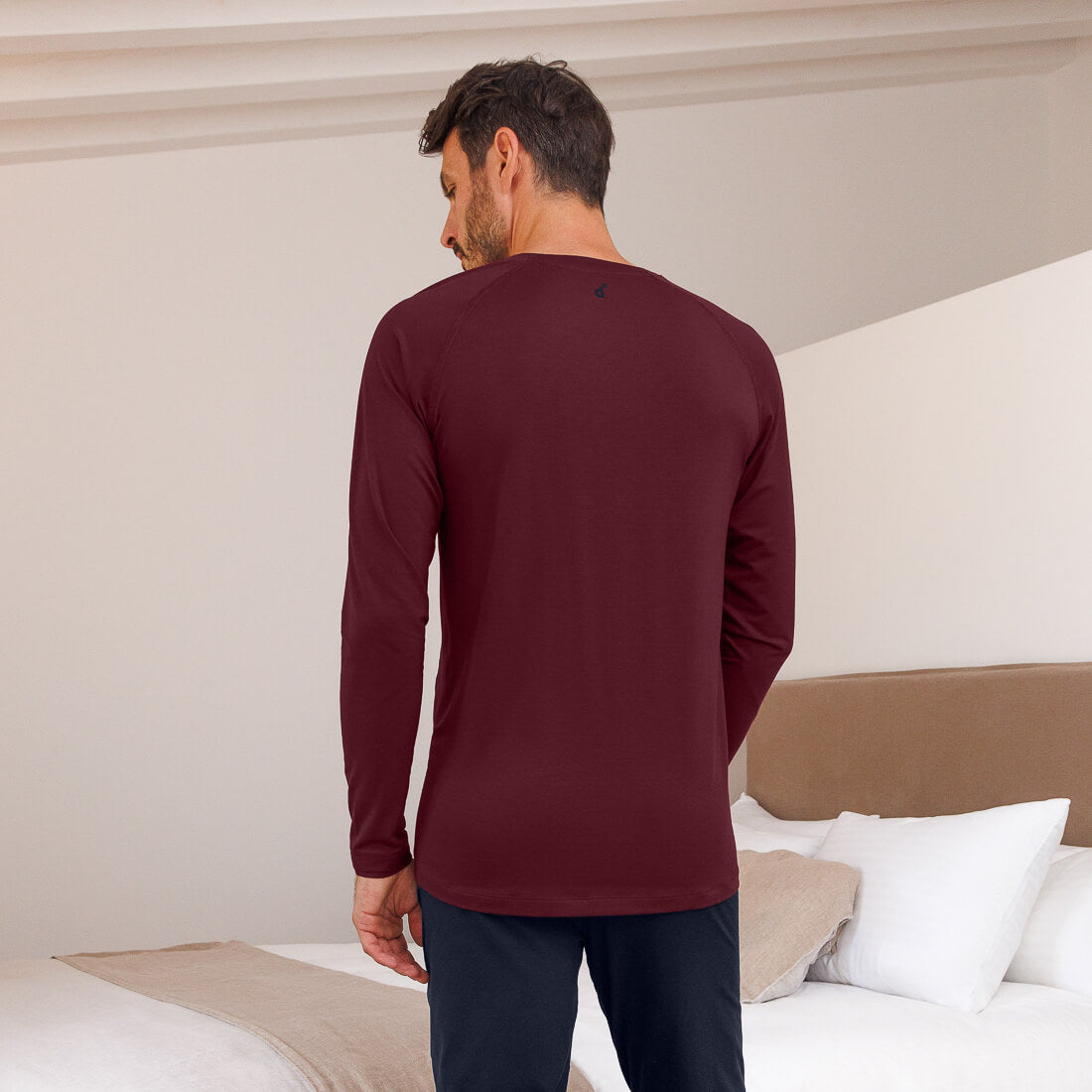 performance sleepwear for men || Deep burgundy