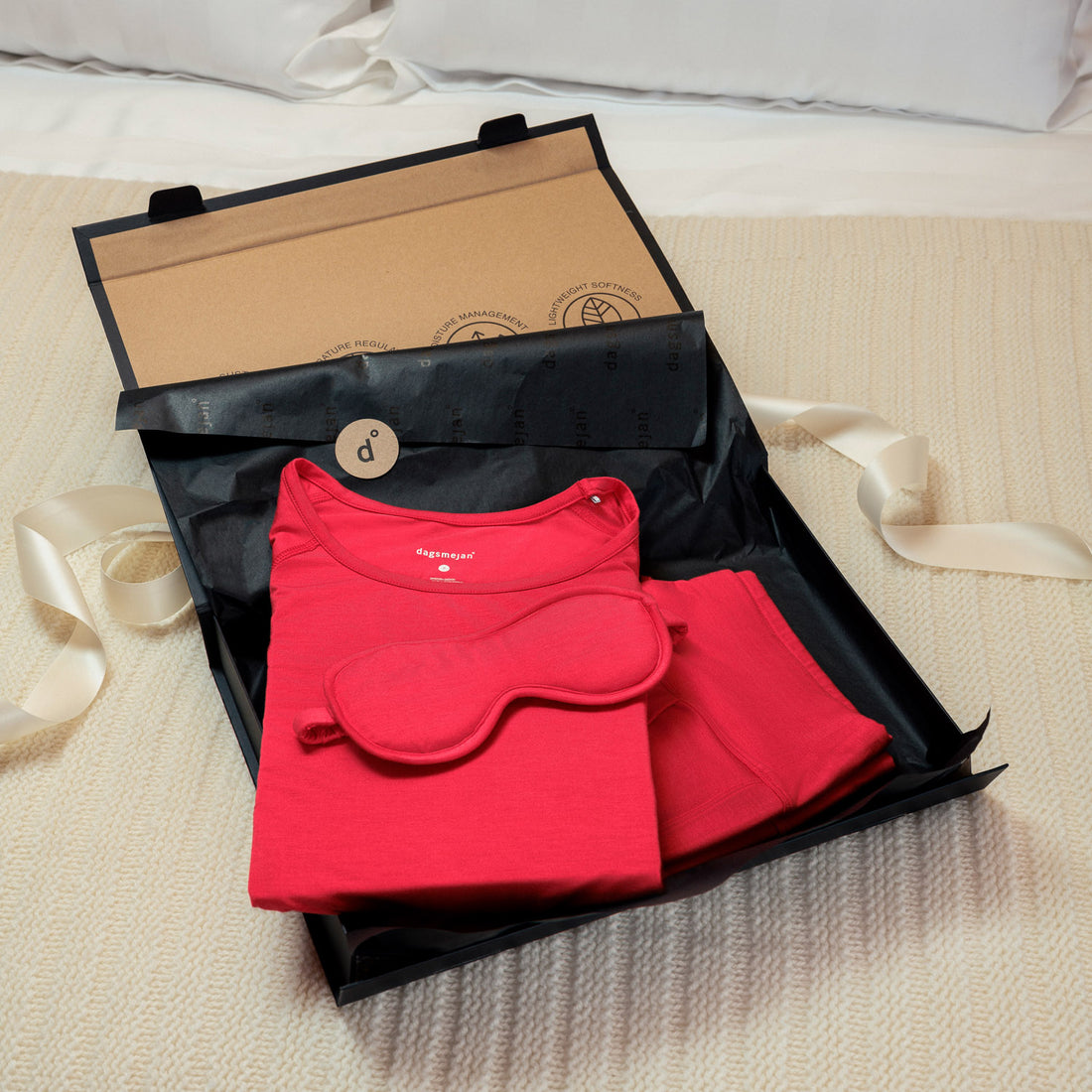 Gift set pajamas women || Radiant Red