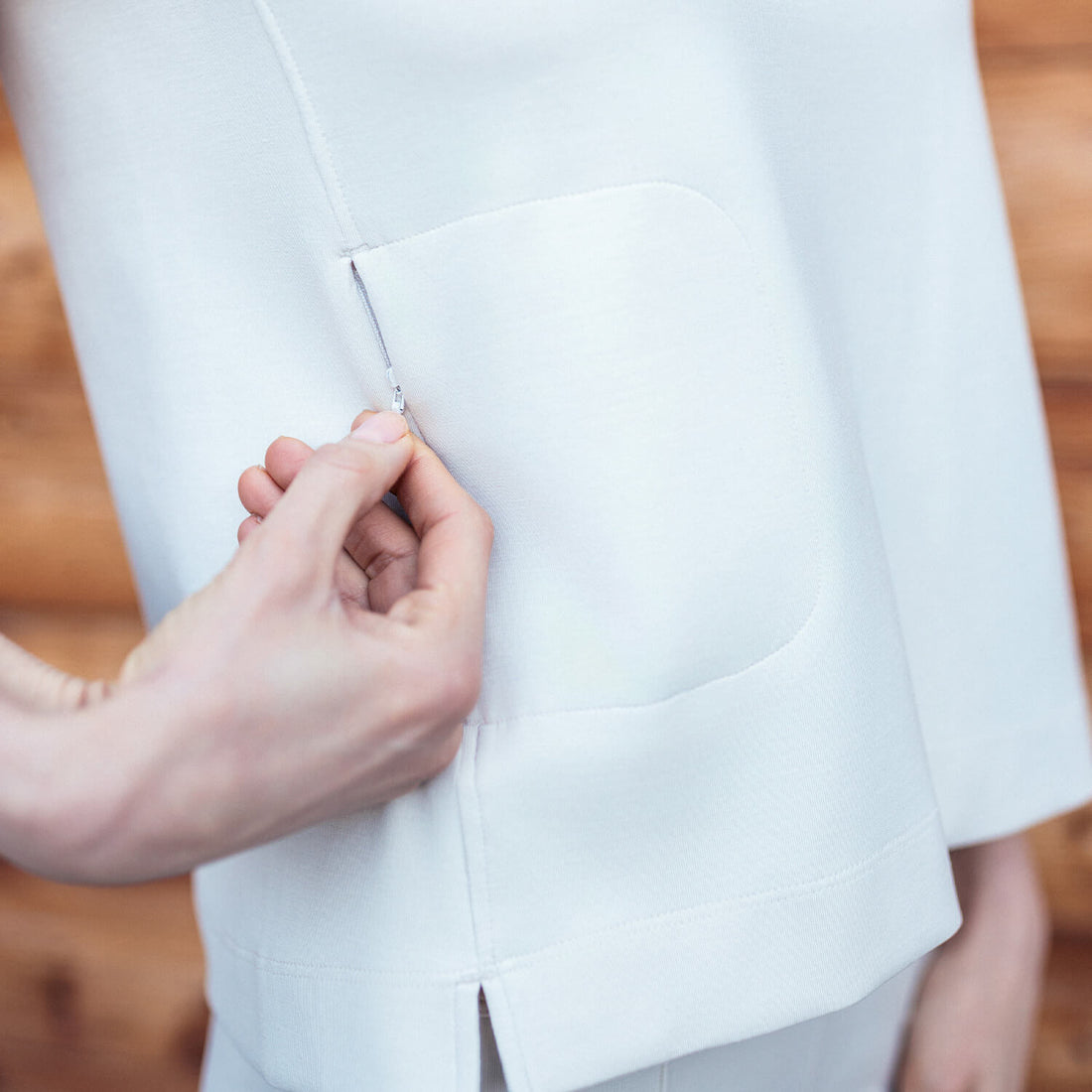 Comfortable travel clothing women || Sandstone