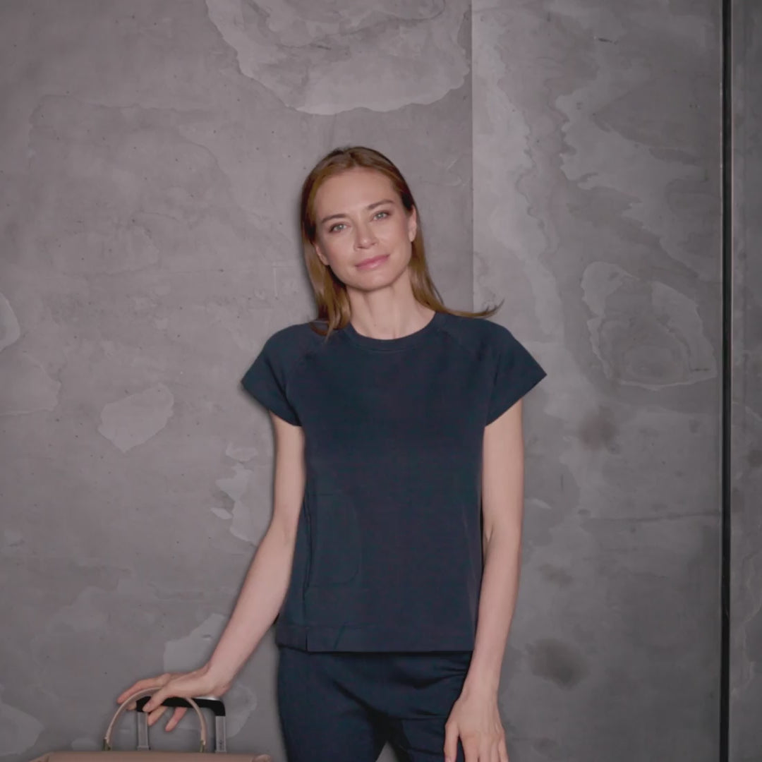 Comfortable travel wear t-shirt || Navy blue