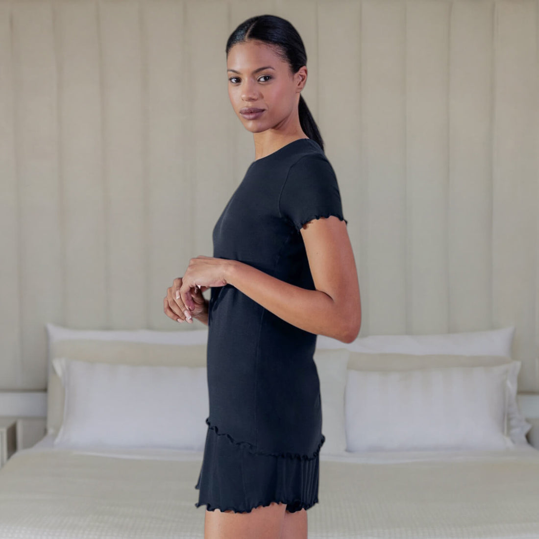 Collagen infused sleepwear for women || Navy blue