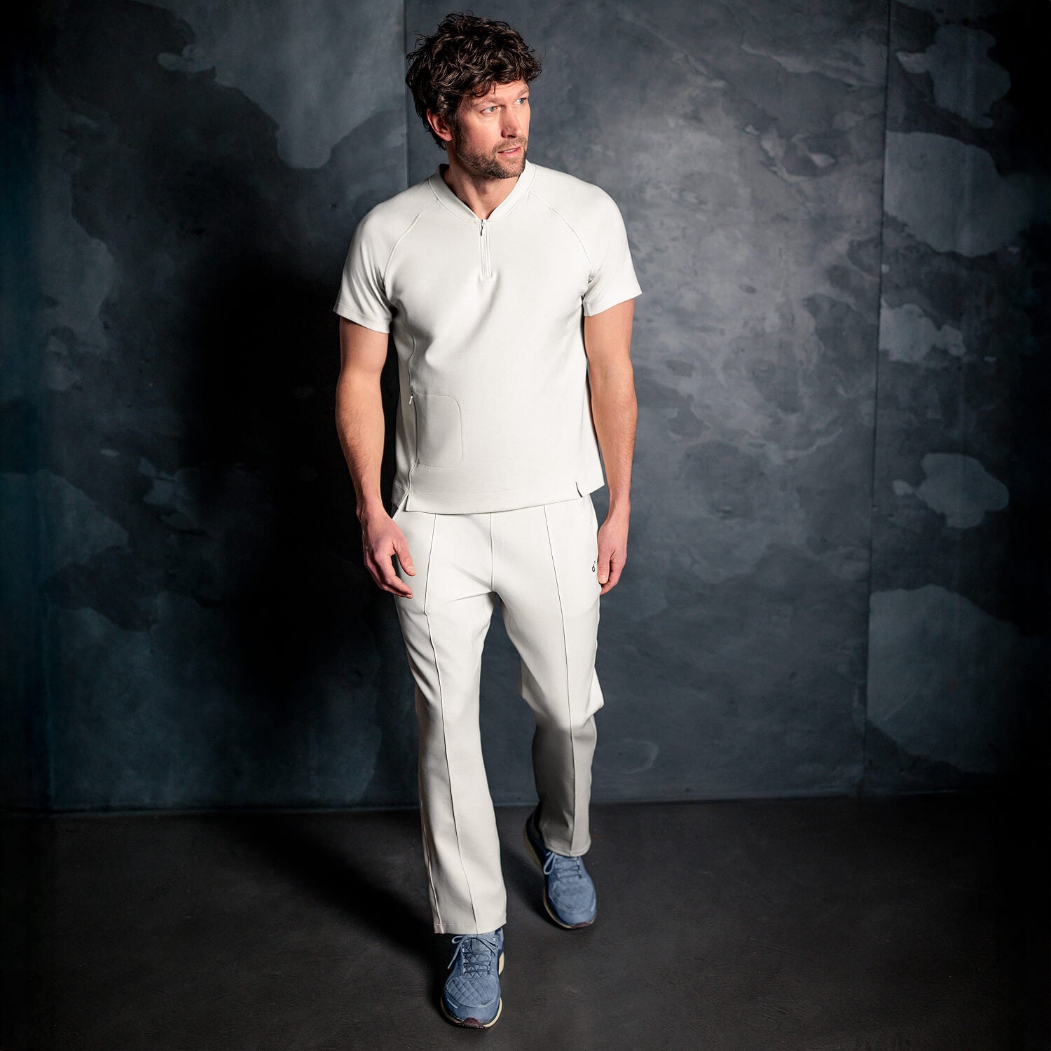 Comfortable travel clothing men || Sandstone