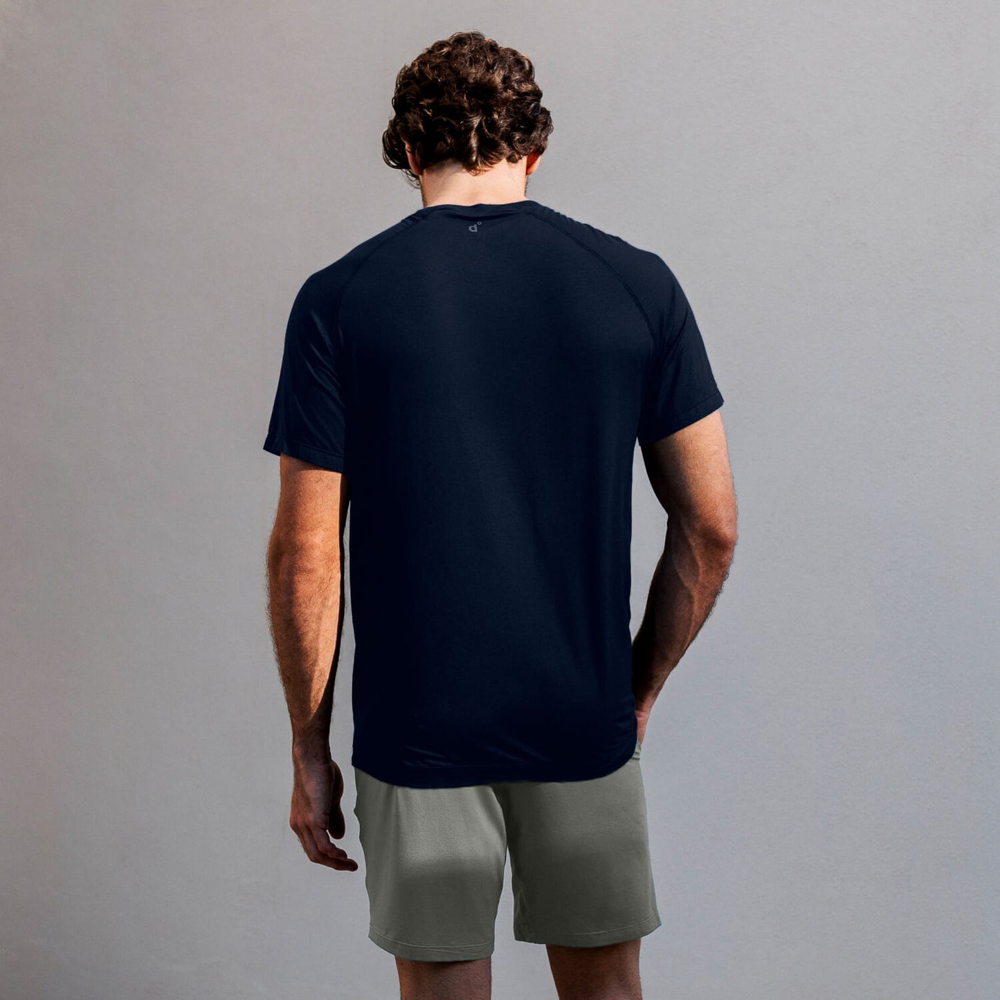 cooling t-shirt v-neck || Navy blue