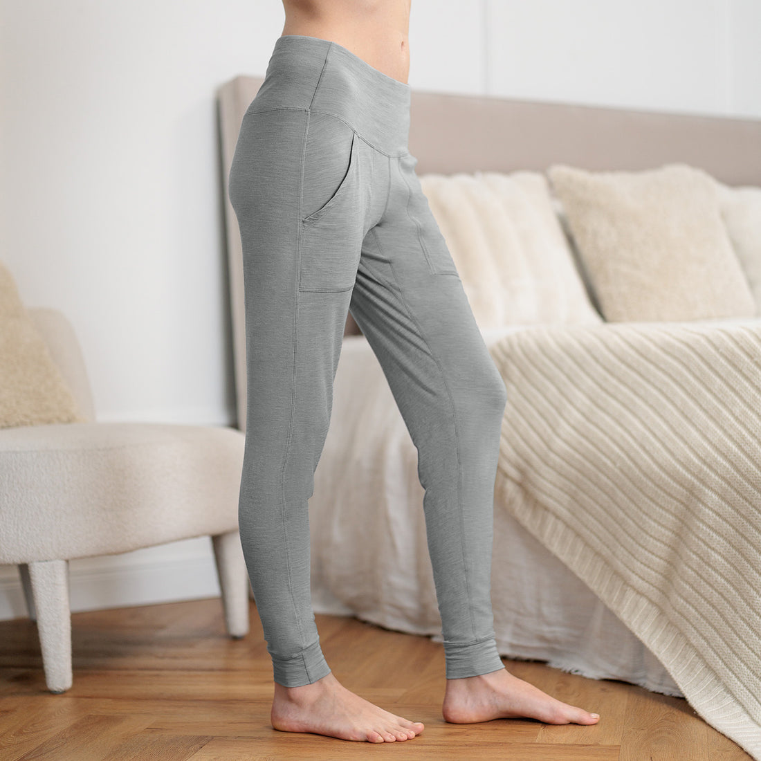 Warming winter pajama gift set for women || Light grey melange