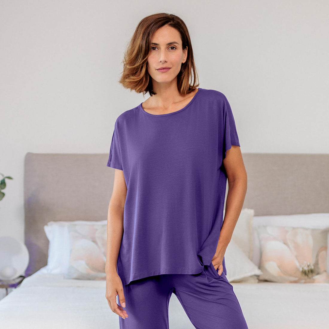 Wide sleep t-shirt || Deep purple