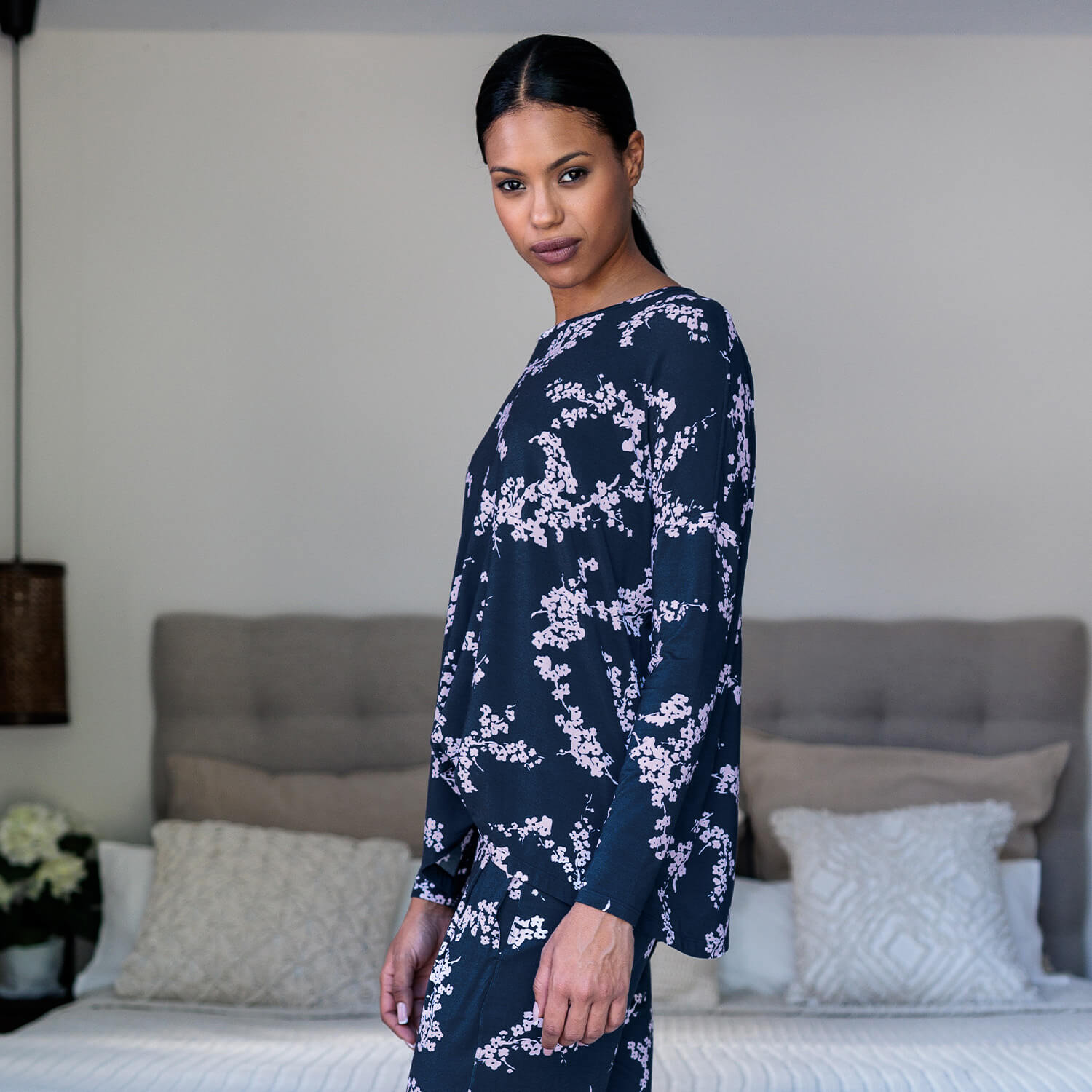 Moisture wicking sleep shirt | DAGSMEJAN BALANCE