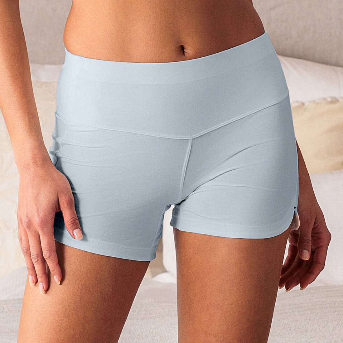 Temperature regulating pajamas shorts || Ice blue