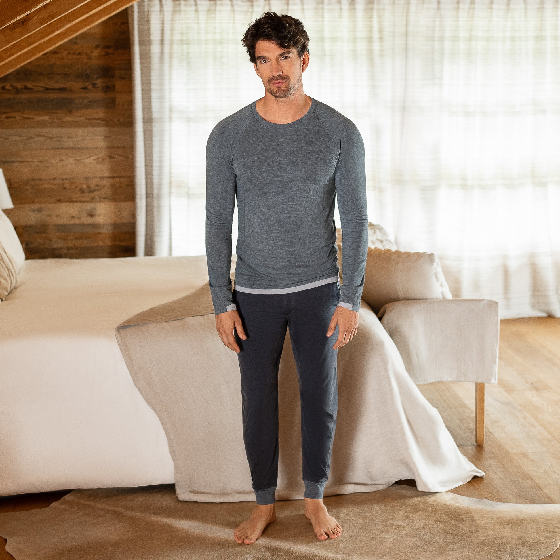 Lightweight men's merino sleep shorts