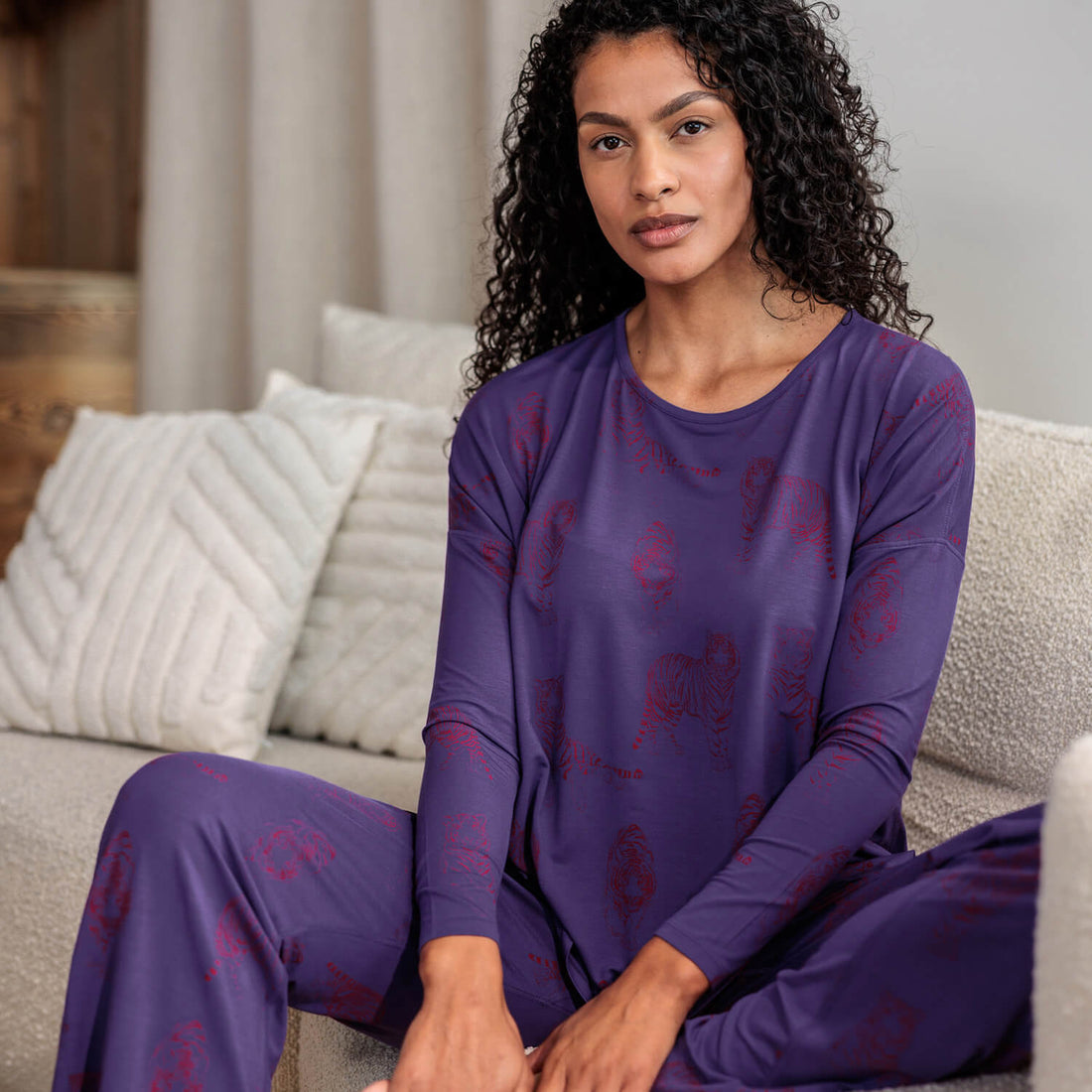Longsleeve women || Ruby Tiger