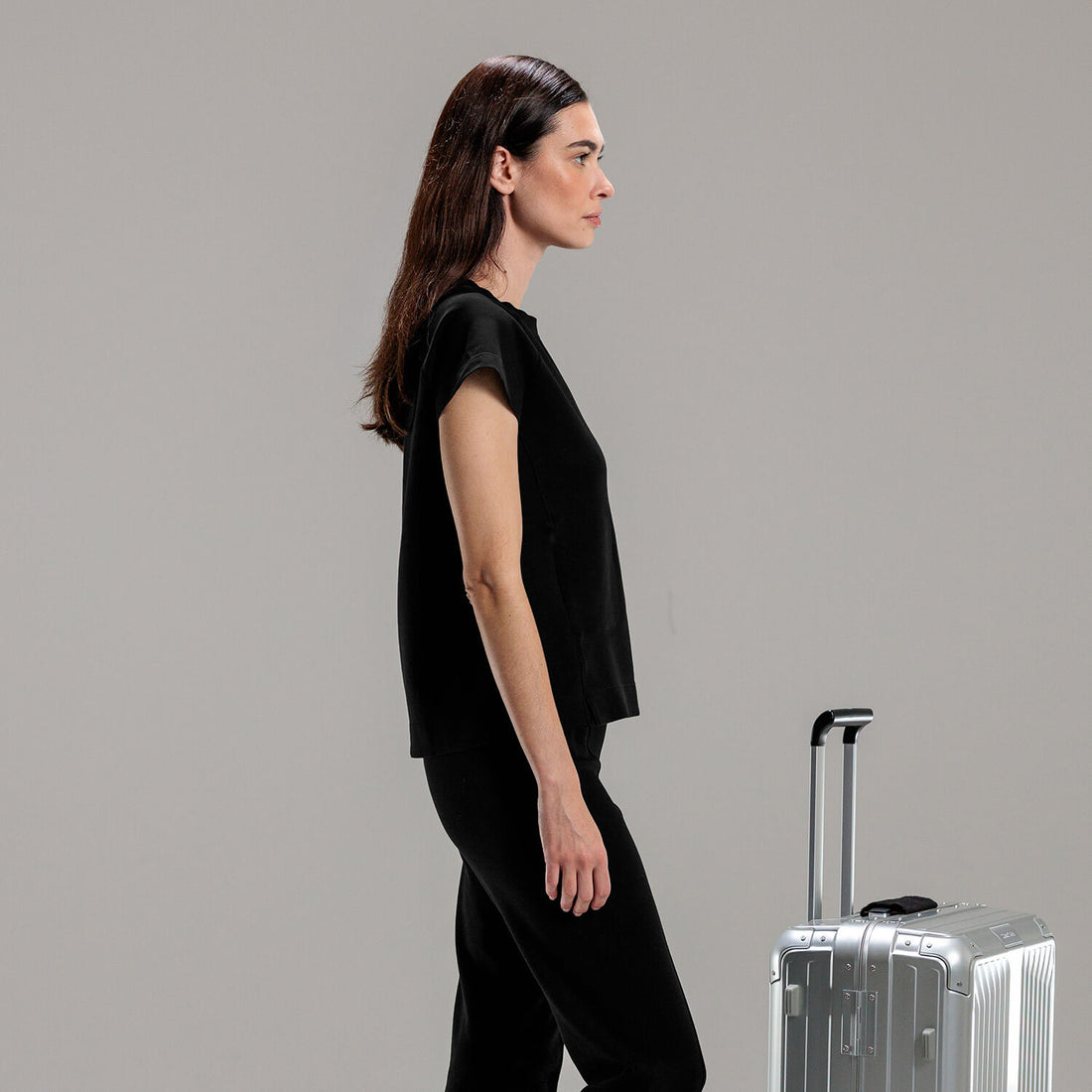 Comfortable travel wear t-shirt || Black