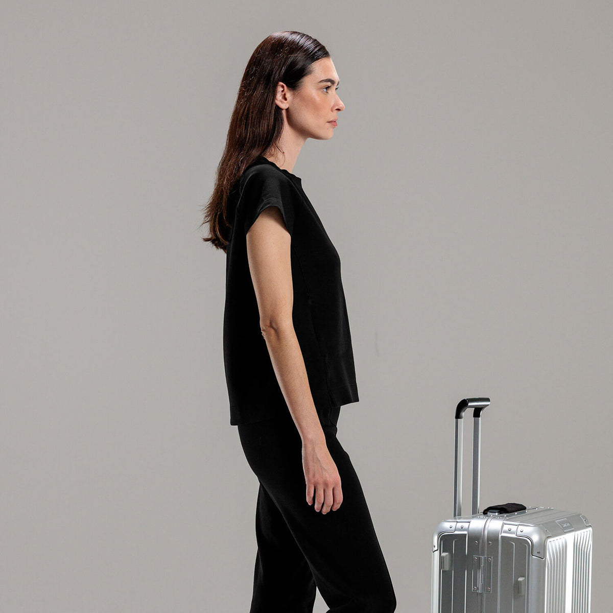 Comfortable travel wear t-shirt || Black
