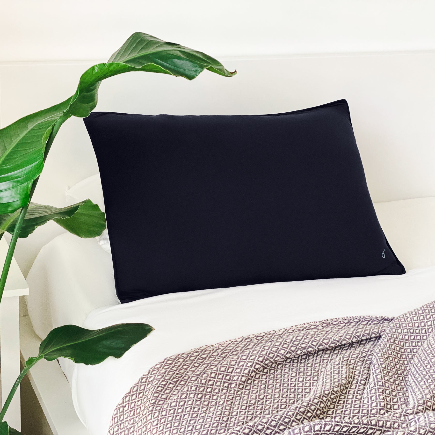 Best cooling pillowcase || Navy blue