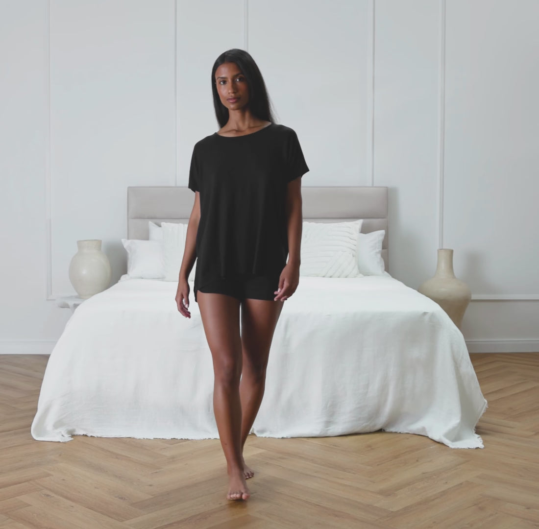 Wide sleep t-shirt || Black