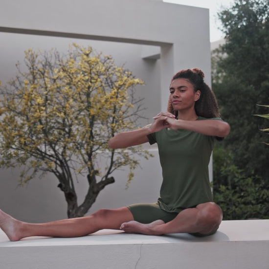 Recovery Womens T-shirt || Olive green